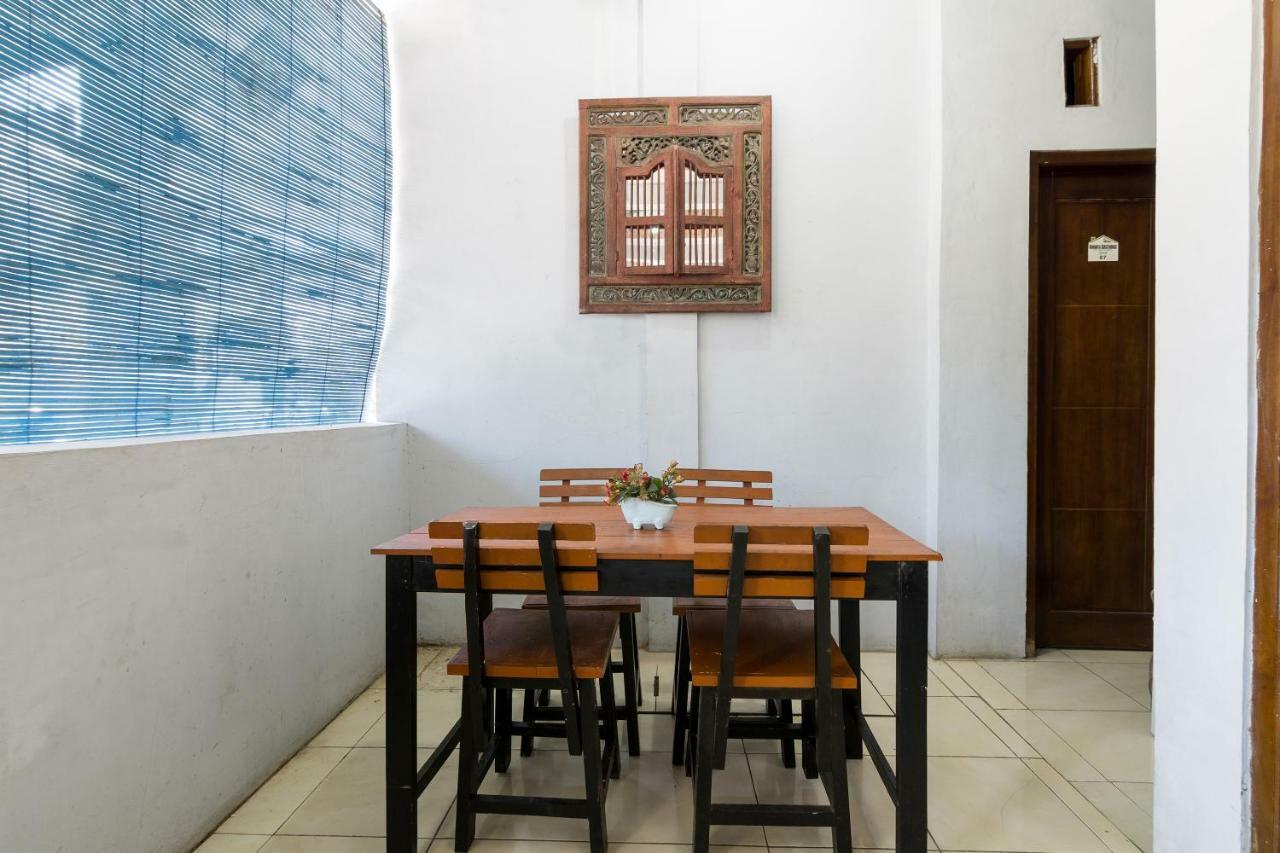 Hotel Oyo 857 Pakuncen Malioboro Syariah Yogyakarta Exterior foto