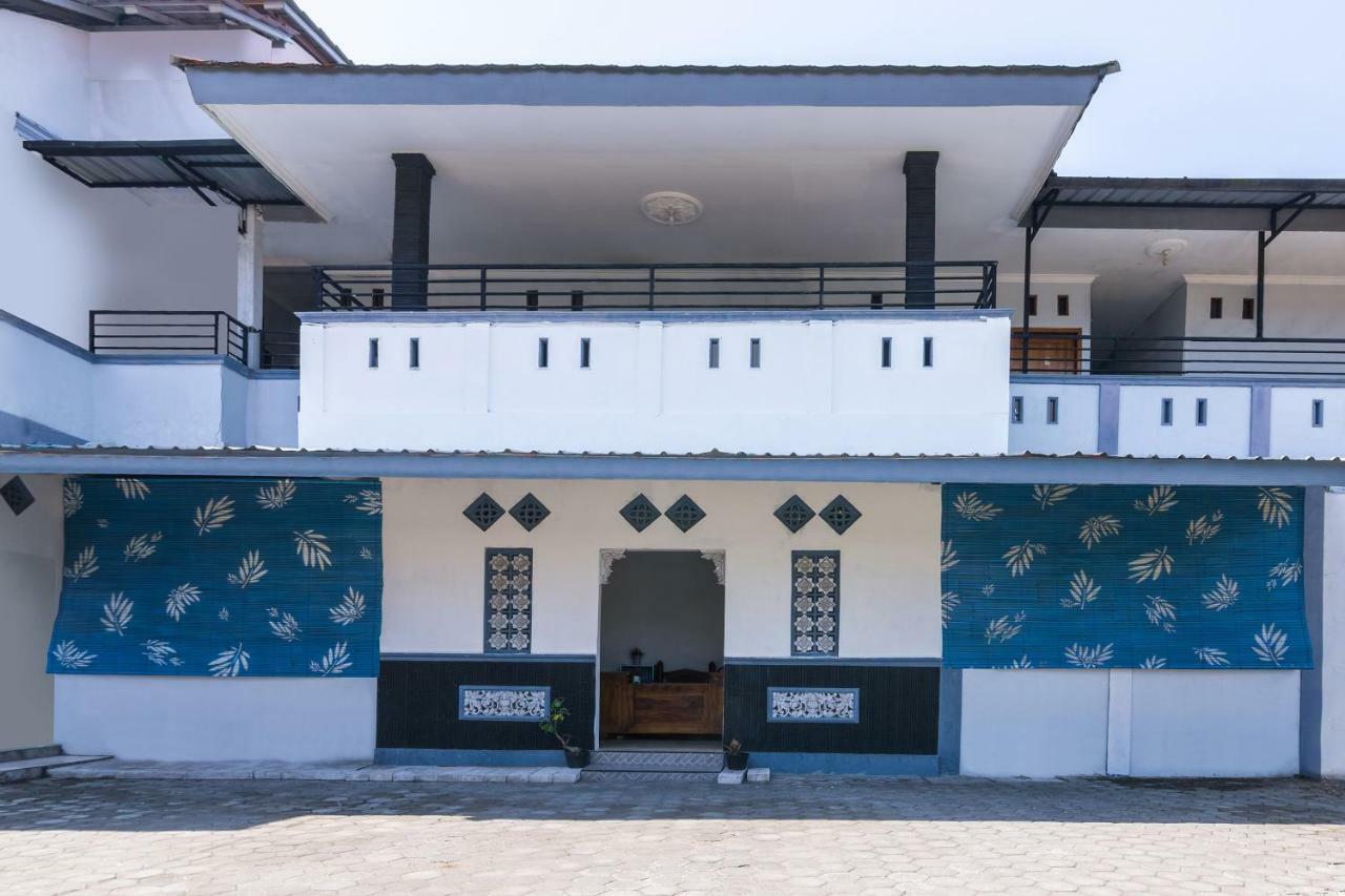 Hotel Oyo 857 Pakuncen Malioboro Syariah Yogyakarta Exterior foto